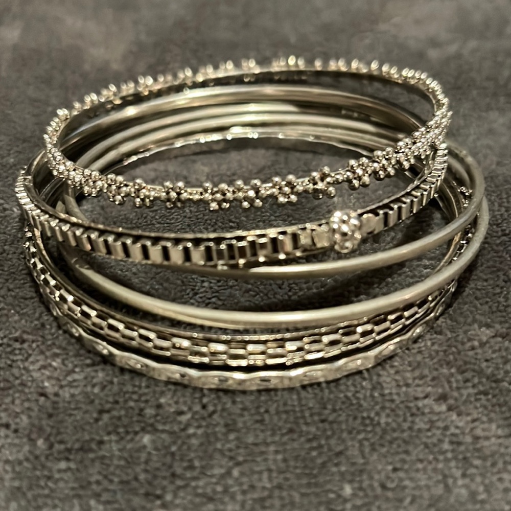 Silver Bangle Set